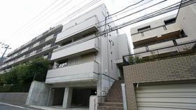 神奈川県川崎市宮前区有馬４ 地上4階地下1階建 築9年4ヶ月