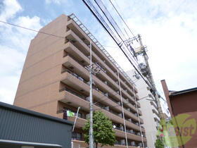 兵庫県神戸市兵庫区西上橘通１ 9階建