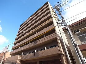 ラフィーネ幟町 9階建