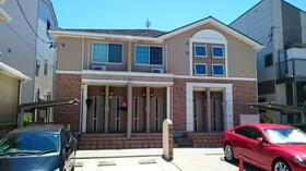 アンジュ　八田