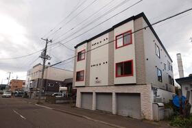 北海道札幌市白石区北郷一条８ 賃貸アパート