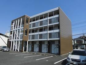 神奈川県藤沢市石川５ 3階建 築22年9ヶ月