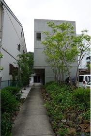 愛知県名古屋市北区東長田町２ 4階建 築16年11ヶ月