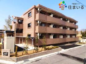 愛知県名古屋市天白区平針南４ 3階建