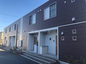 リースランド春岡ＩＩ 2階建