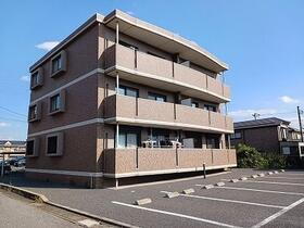 ラ・プルミエール