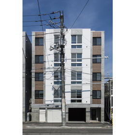 北海道札幌市白石区平和通３丁目北 5階建 築7年3ヶ月