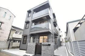 大阪府堺市北区北花田町１ 3階建 築1年未満