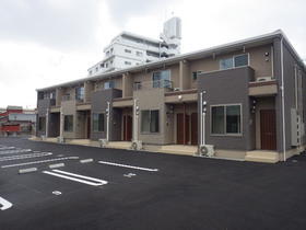 愛媛県新居浜市西原町１ 2階建 築6年4ヶ月