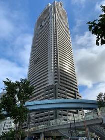 東京都港区海岸１ 地上56階地下2階建 築20年5ヶ月