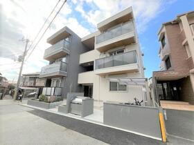 Ｄーｒｅｓｉｄｅｎｃｅ井口堂 3階建
