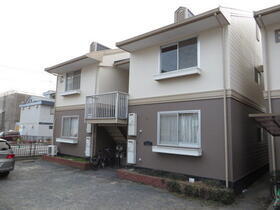 岡山県岡山市北区平田 2階建