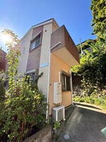 神奈川県横浜市南区中里3 2階建 築16年5ヶ月
