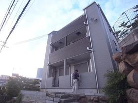 兵庫県神戸市長田区大塚町１ 3階建 築3年8ヶ月