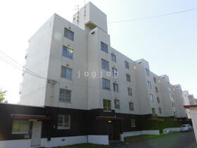 パークヒルズ真々地Ｉ 5階建