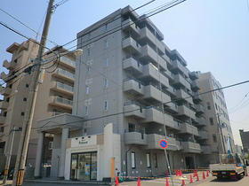 北海道札幌市東区北二十四条東１５ 7階建 築33年8ヶ月
