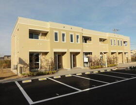 Ｗｉｎｇ　Ｃｏｕｒｔ 2階建