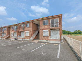 群馬県伊勢崎市田部井町３ 賃貸アパート