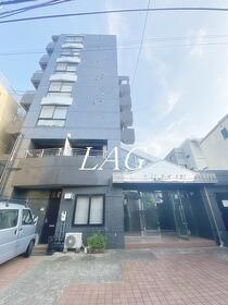 ラミアカーザ中野 7階建