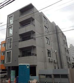 北海道札幌市中央区南八条西１２ 5階建 築3年6ヶ月