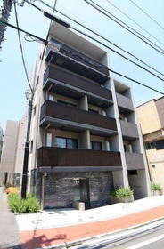 東京都新宿区若葉３ 5階建 築4年11ヶ月