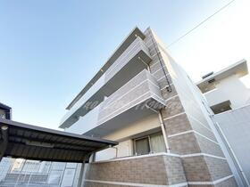 ソレイユ 3階建
