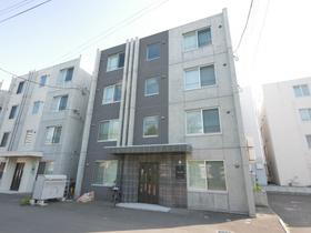 北海道札幌市豊平区中の島二条３ 4階建 築7年11ヶ月