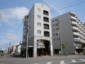 北海道札幌市北区北三十条西４ 6階建 築30年10ヶ月