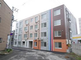 北海道札幌市北区北四十条西６ 4階建 築6年2ヶ月