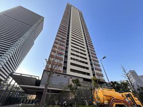ローレルタワーサンクタス梅田 地上44階地下2階建