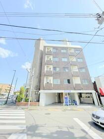 東京都世田谷区瀬田２ 5階建 築51年