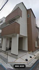 東京都葛飾区青戸１ 3階建 築5年11ヶ月