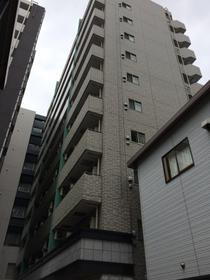 神奈川県横浜市港北区新横浜１ 11階建 築15年3ヶ月