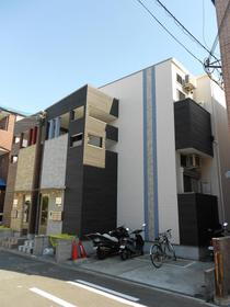 Ｈａｐｐｉｎｅｓｓ　Ｋ．Ｉ