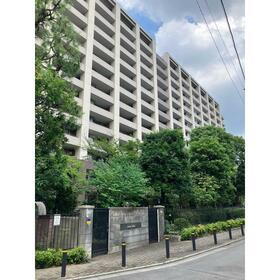 東京都新宿区上落合１ 地上14階地下1階建