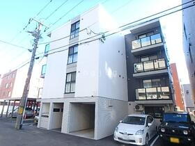 ＣＯＬＯＲＥ　ＳＨＩＲＯＩＳＨＩ（コローレ白石）