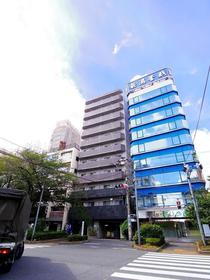 東京都練馬区中村北２ 11階建 築18年4ヶ月