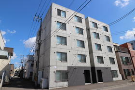 北海道札幌市中央区南七条西１２ 5階建 築11年3ヶ月