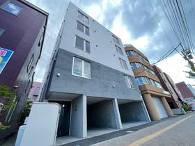 北海道札幌市中央区北二条東１０ 4階建 築2年1ヶ月