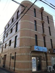 愛知県名古屋市東区徳川町 4階建 築37年2ヶ月