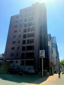 愛知県名古屋市中区千代田５ 11階建 築23年5ヶ月