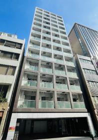 東京都中央区銀座１ 地上13階地下1階建