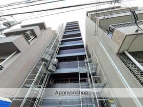 広島県広島市中区十日市町２ 11階建