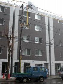 北海道札幌市中央区南一条東３ 5階建 築11年3ヶ月