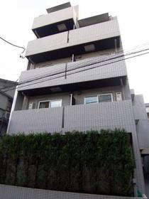 東京都板橋区南常盤台１ 5階建