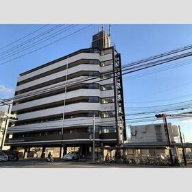 セオ・コート潤和 8階建