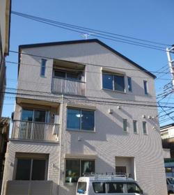 東京都品川区旗の台１ 3階建 築6年7ヶ月