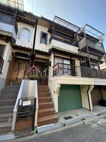 長吉長原１丁目貸家