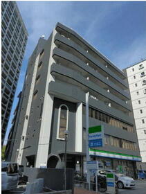 福岡県福岡市博多区堅粕３ 賃貸マンション