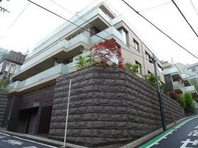 東京都港区赤坂８ 地上6階地下1階建 築6年6ヶ月